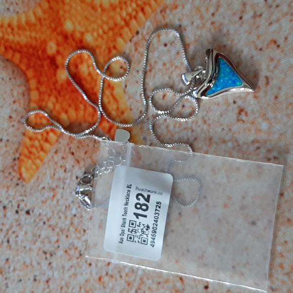 Aqua Opal Shark Tooth Necklace NWT - Picture 2 of 2